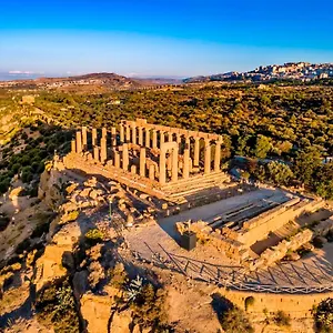 A Due Passi Dai Templi Pensión